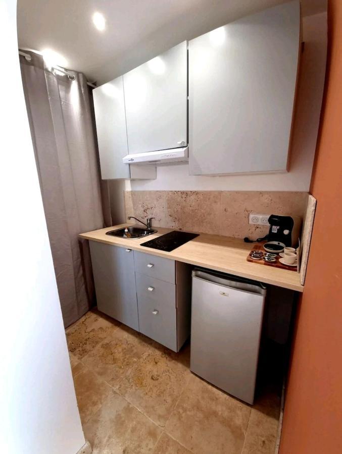 Suite Jaccuzzi En Camargue Port-Saint-Louis-du-Rhône Extérieur photo